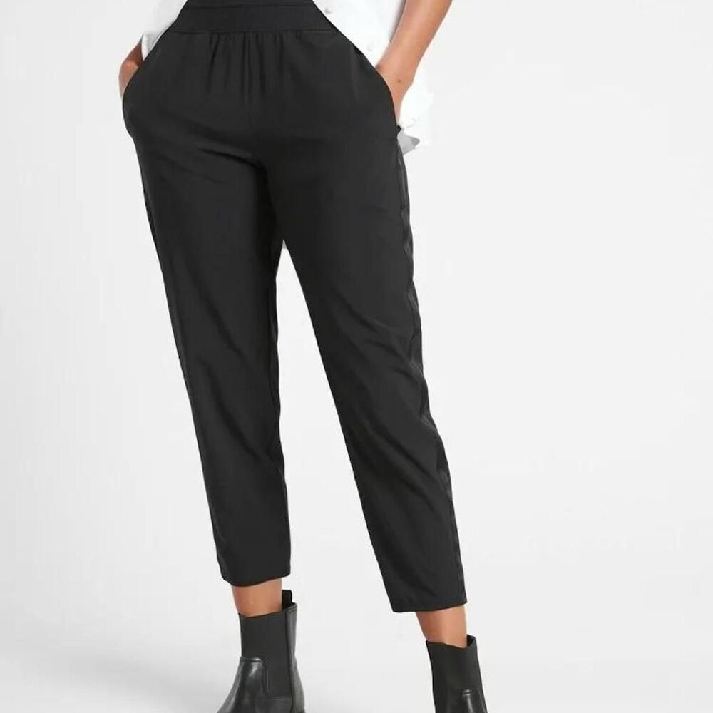Athleta Nolita Black slim tapered Crop pant high-waisted trousers Sz 6 like NEW